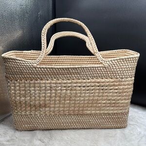 Elegant Cream Woven Tote Bag /BEACH BAG